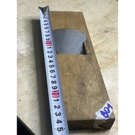 Japanese wood planer weighs 360g (code B01)