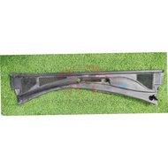 TOYOTA HARRIER ACU30 2AZ 2.4 WIPER GRILL COVER [2E-2B-B813]