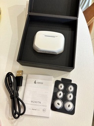 全新買左未曾使用  正品 Edifier 漫步者 W240TN 主動降噪 藍芽耳機  真無線降噪耳機 白色 原價$4xx ,現$350出售 搬家清屋 有意購買盡早相約交收  功能簡介 FEATURE 