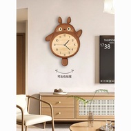 New swingable Totoro log style wall clock, dining and living room Aesthetic ornaments, cartoon hangi