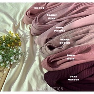 Selena Pleated Shawl dari Pijaa Collection