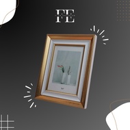 7 Inch Essential Photo Frame/ 5 x 7 Inch