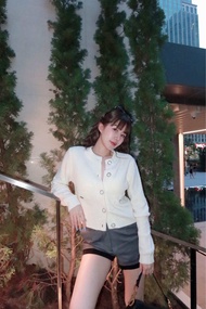 OWN MONEY Charlotte Cardigan เสื้อคลุม คาร์ดิแกน สเวตเตอร์ เสื้อโค้ท เสื้อกันหนาว