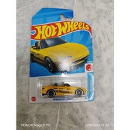 Hot Wheels '91 Mazda MX-5 Miata