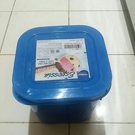 SALE Ember/Box es krim bekas  8 Liter biru  kotak untuk perabot/perlen