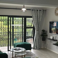 โรงแรม Motswedi Place-Lola B12 - กาโบโรเน