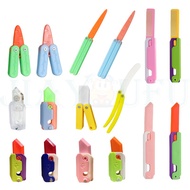 3D decompression toy gravity carrot knife fluorescent decompression push card small toy 3D banana kn
