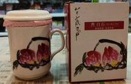 齊白石 Chi Bai-Shi 陶瓷茶杯組 桃囍圓滿 福壽杯組 附杯蓋 保溫杯 齊白石 桃囍圓滿 福壽杯組 1個 杯子 杯蓋