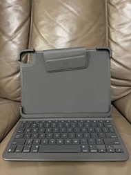 Logitech iPad Pro keyboard