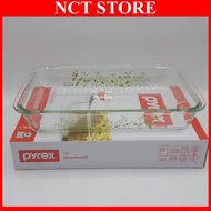 Pyrex Oblong Baking Dish  2.7 liter oblong baking dish