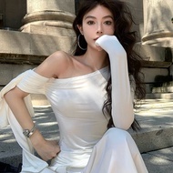 Áo thun dài tay thuần khiết khao khát ngọt ngào hottie gợi cảm Streamer thiết kế lệch vai không đều