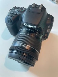 極新淨 無瑕疵Canon EOS 200D 連盒+叉電器+電池+相機帶