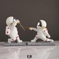Fencing Hobby Miniature Patung Kecil Astronot Main Anggar Kado Anak