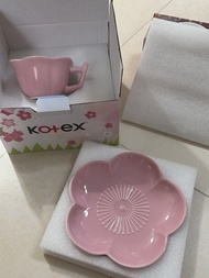 Kotex 櫻花圖案 粉紅色 杯碟套裝