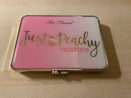Too faced Just peachy eyeshadows 眼影