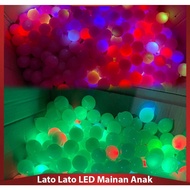 Toy lato lato/tek tek