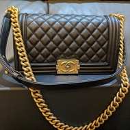 chanel boy 黑色 牛皮 25cm medium 晶片款