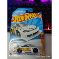 LB Super Silhouette Nissan Silvia S15