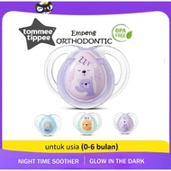 Empeng Bayi Tommee Tippee Glow in the Dark / Empeng Bayi Tommee Tippee