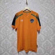 UMBRO REPUBLIC OF IRELAND IRLANDIA AWAY 2022 JERSEY - BRAND NEW WITHOUT TAG - SIZE L - 77 X 55 cm