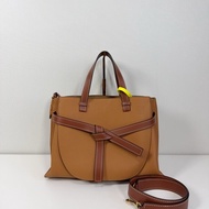 Loewe 羅意威 gate top handle 大號 焦糖色