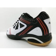 （羽球世家）摩亞 MMOA專業透氣 羽球鞋 白底黑 OBS-2000 全方位的包覆性 加厚鞋墊