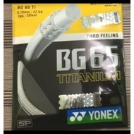 SENAR RAKET BTON YONEX BG 65 TITANIUM BG65 TITANIUM 100% !!