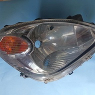 HeadLamp lampu depan Lampu Utama bagian Kanan mobil Toyota Avanza Xenia VVTI Tahun 2006-2011 origina