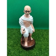 Mahatma Gandhi Statue