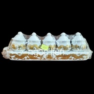 Set of 5 white and yellow dragons with lid