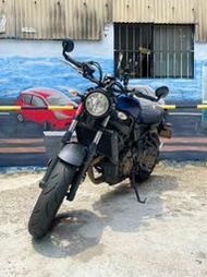 YAMAHA XSR700 公司車