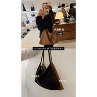 BUCKS & LEATHER Armpit Order Shoulder Bag Large Size _ Sheepskin Caramel