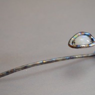 Titanium Bookmark・Gr5・64チタンとレインボームーンストーンのしおり・72mm