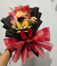 Buket Boneka Wisuda Terbaru / Kado Wisuda Buat Pacar / Hadiah Wisuda / Hampers Wisuda cewek cowok