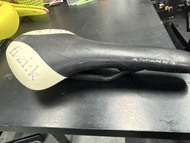 Fizik Antares saddle  單車sit