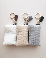 韓國 Nubi 絎縫面紙套吊飾