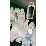 (25 lbs) paper box 8x8x17