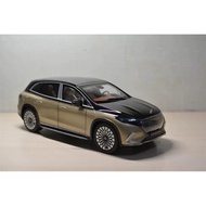 [Ready Stock] NZG 1: 18 Mercedes-Benz Benz Maybach Maybach EQS 680 SUV (Z296) Black Gold Double Comb