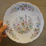 Aynsley Wild Tudor Scalloped Edges 8" plate