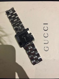 Gucci logo 石英錶