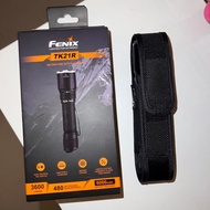 Fenix TK21R 軍事戰術手電筒
