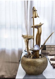 銅藝流水，百合花造型，財源滾滾，風水/ 水晶球，擺設, 風車魚缸，招財進寶，家居擺設，加濕器water fountain home decoration with rolling crystal