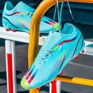 รองเท้าฟุตบอลชายใหม่ AG spikes กีฬากลางแจ้ง spikes CR7 รองเท้าฟุตซอลต่ำ ป้องกันการลื่น รองเท้าฟุตบอล