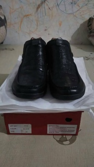 Sepatu Kickers semi boots 100% original / sepatu boots / sepatu second