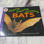 Zipping zapping zooming bats children's knowledge story book English children's story book fairy tal