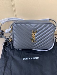 全新正貨 現貨｜YSL LOU Camera Bag  YSL 相機包 灰色｜715232-DV707-1112