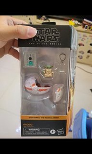 Hasbro 生產的 Star Wars: The Black Series 系列中的 Grogu（格羅古，常被稱為「幼年尤達」）vh $150