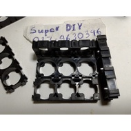 18650 lithium ion battery 3.7V 4.2V lipo li ion holder case Shell cylindrical cell bracket 3 slot 3p 3s Battery Pack DIY