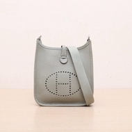 HERMES(愛馬仕) Evelyne Mini 16 Q1鼠尾草綠 TC皮 U刻 銀扣