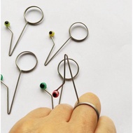 Finger-Mounted Fish Release TANAGO